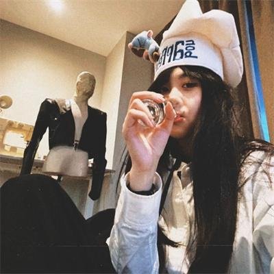 逃离塔利班